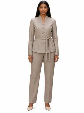 Le Suit Pant Suit Size 14P Khaki Tie Belt Button Blazer Wide Pleated Pants New